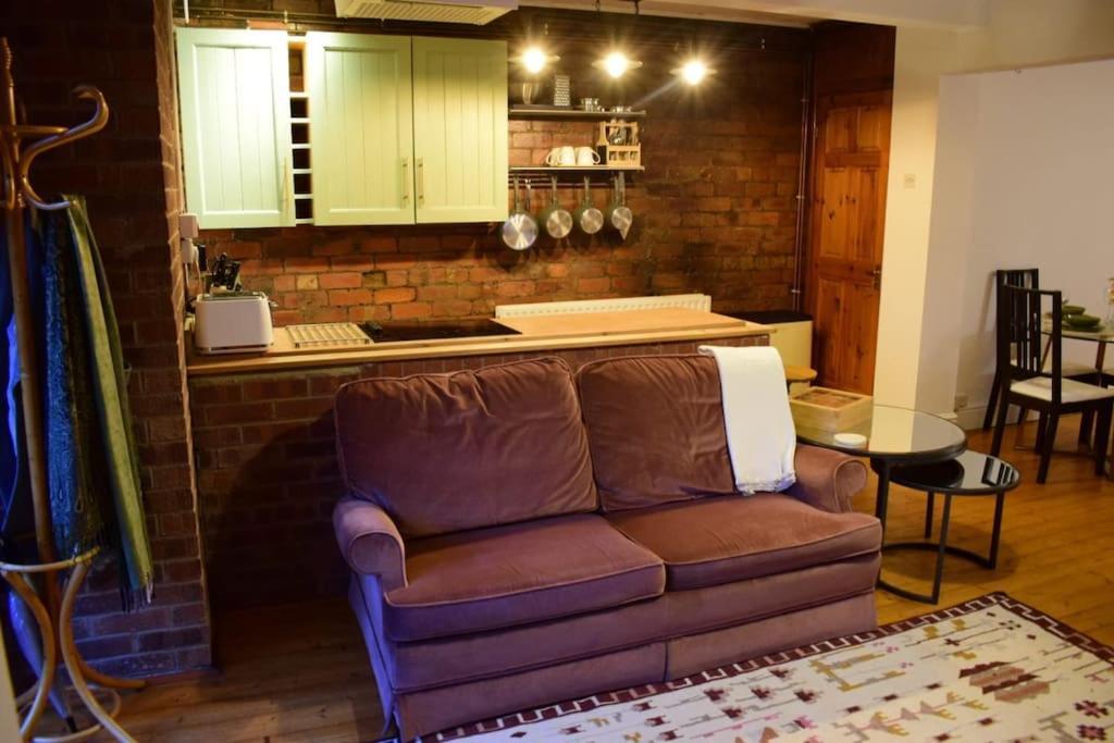 Apartamento Rock -near Centre-free On Street Parking-free Wi-fi Leeds (West Yorkshire)