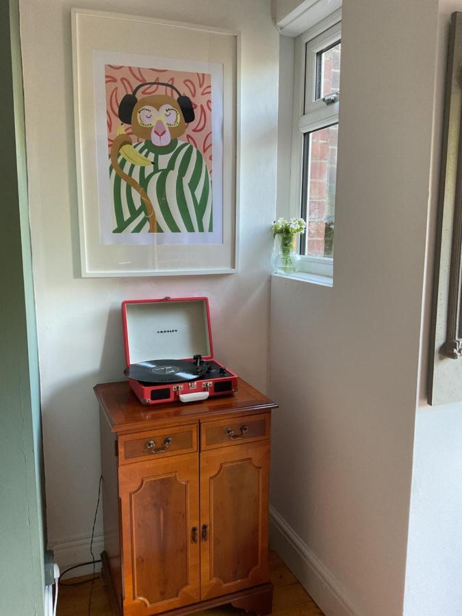 Apartamento Rock -near Centre-free On Street Parking-free Wi-fi