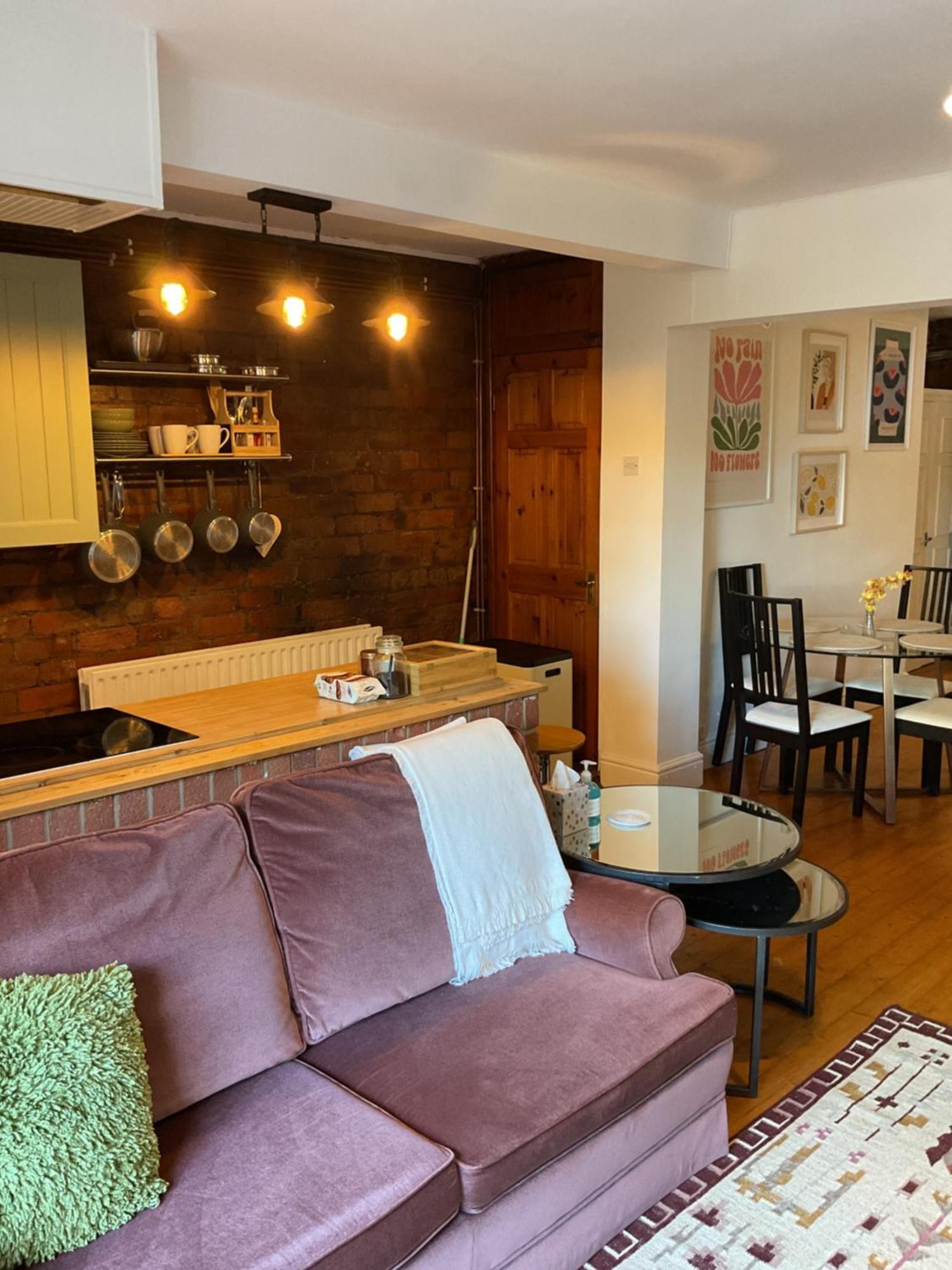 Rock -near Centre-free On Street Parking-free Wi-fi Apartamento Leeds (West Yorkshire)
