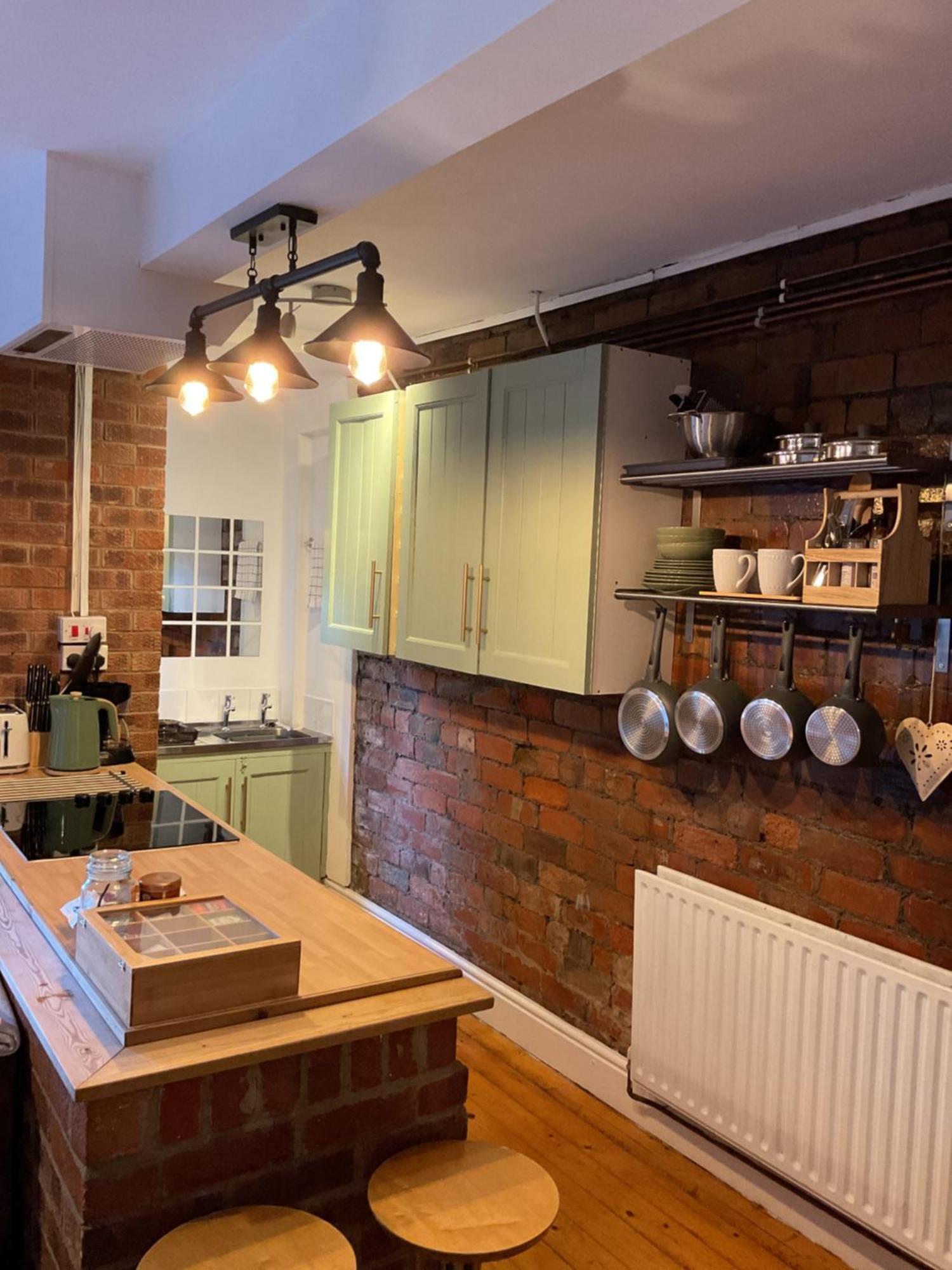 Apartamento Rock -near Centre-free On Street Parking-free Wi-fi