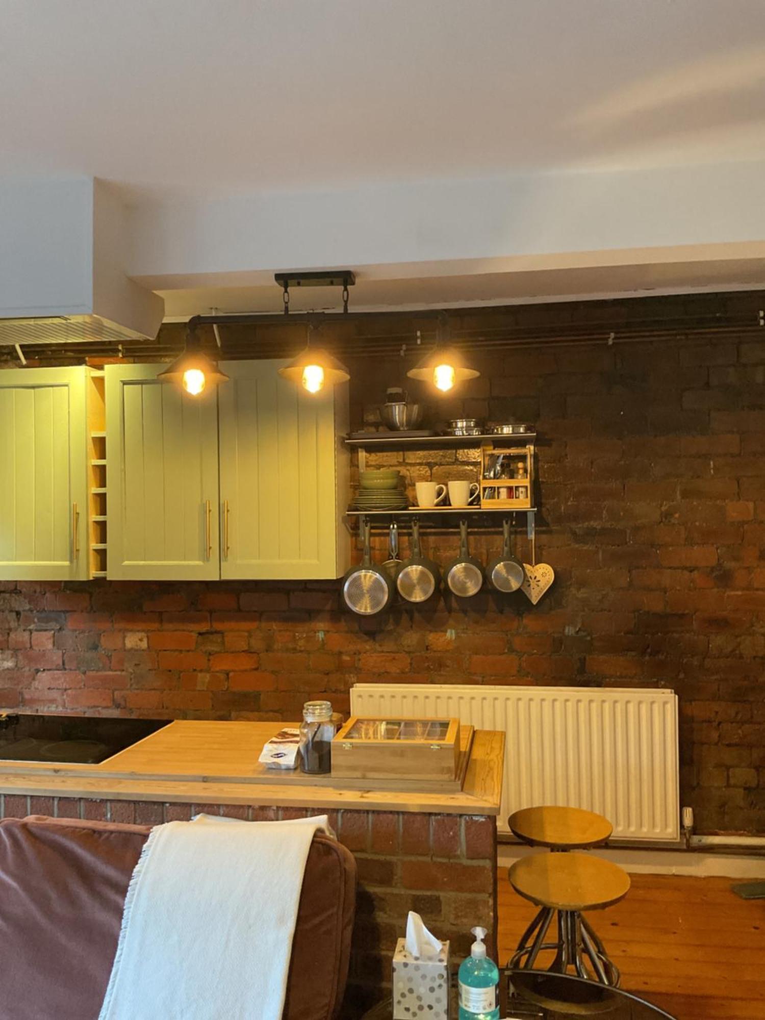 Apartamento Rock -near Centre-free On Street Parking-free Wi-fi